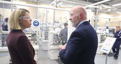 Cabinet Secretary for Education and Skills visits Falkirk Campus