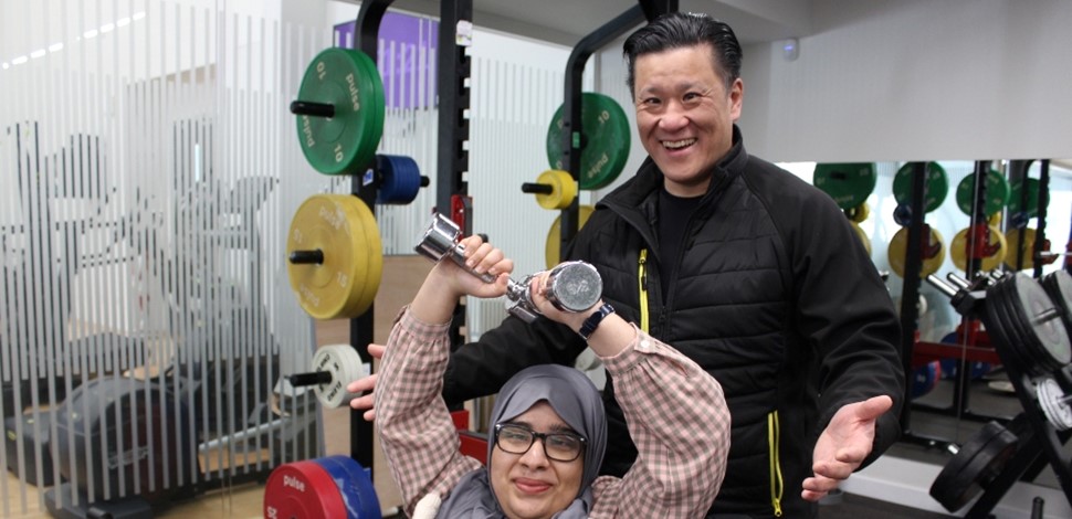 Inspirational Zunaira boosts her confidence in the gym