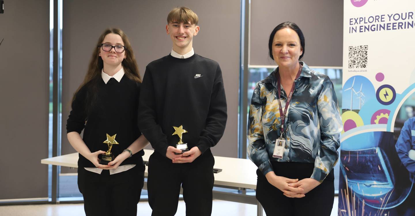 Bright Spark Pupils Light Up Inaugural Welding Competition CARA (5)