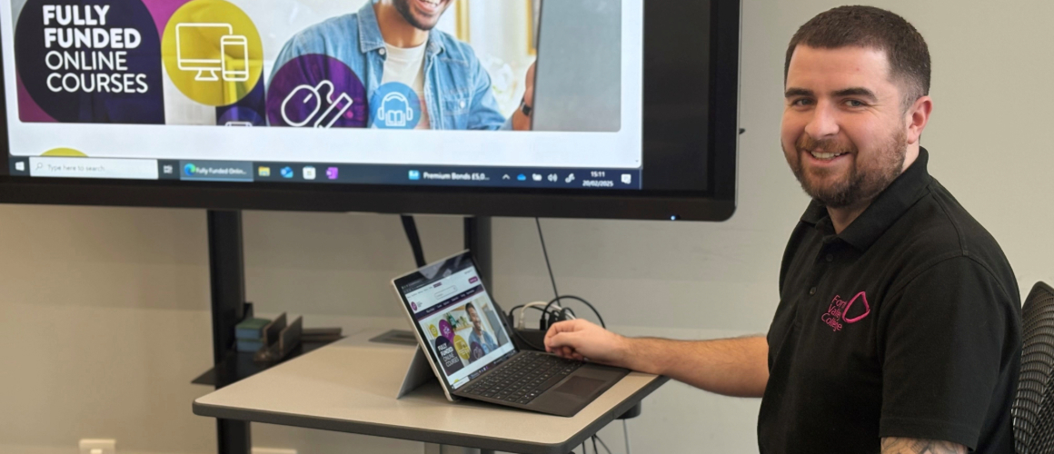 Lecturer Jamie Campbell Champions Fully Funded Online Courses (1)