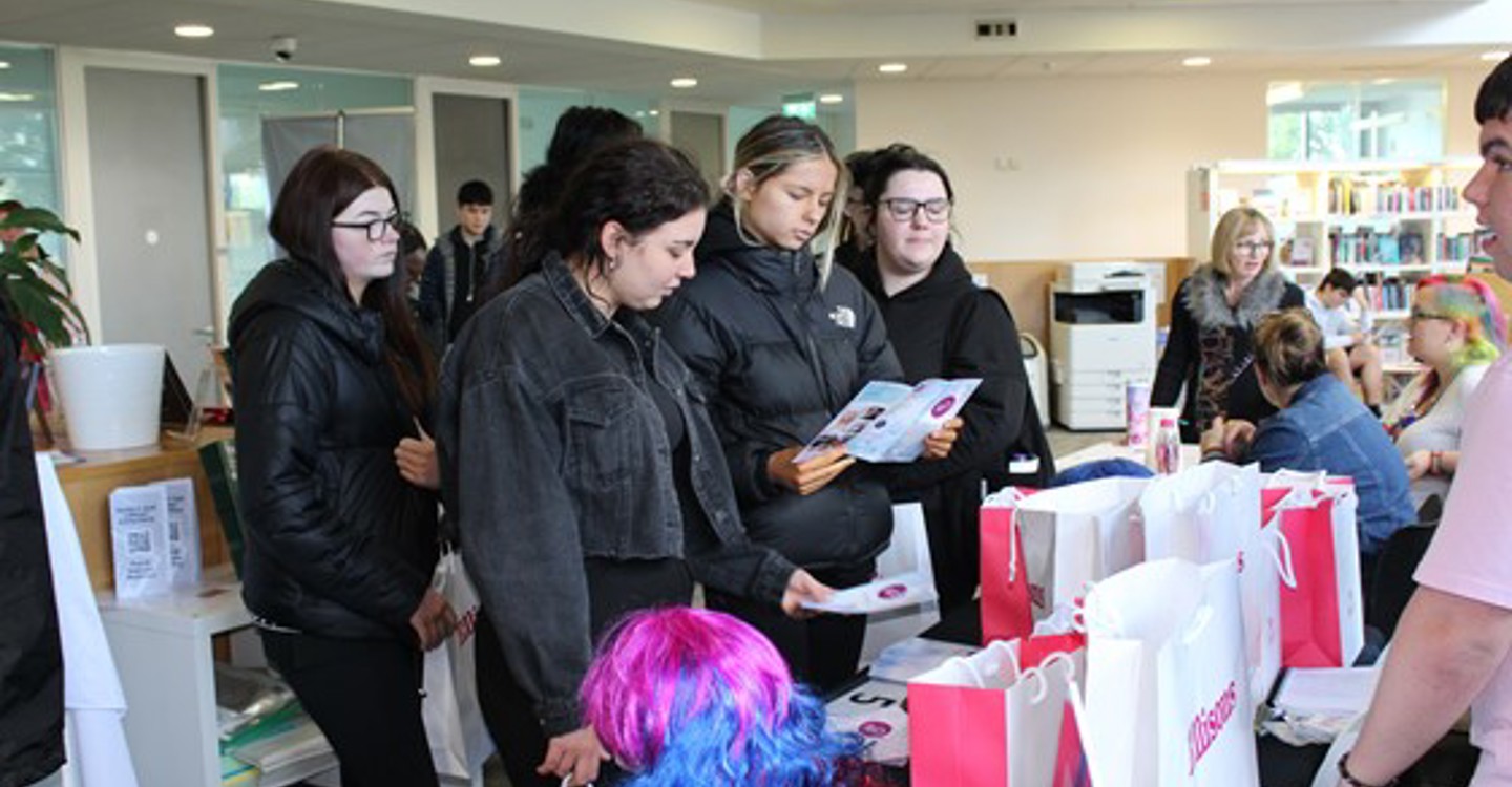 Alloa Welcome Fair 4