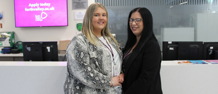 Amy and Ashley lead on FVC Cash For Kids Christmas campaign