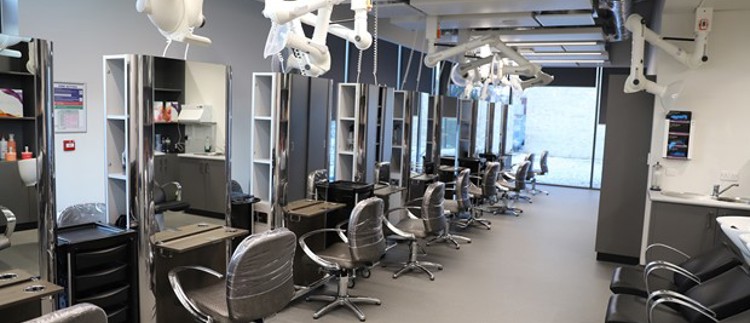 Hair Salon 2