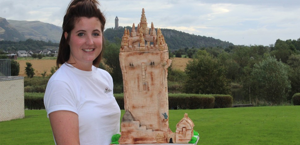 Bakers given the freedom to create Wallace Monument cake