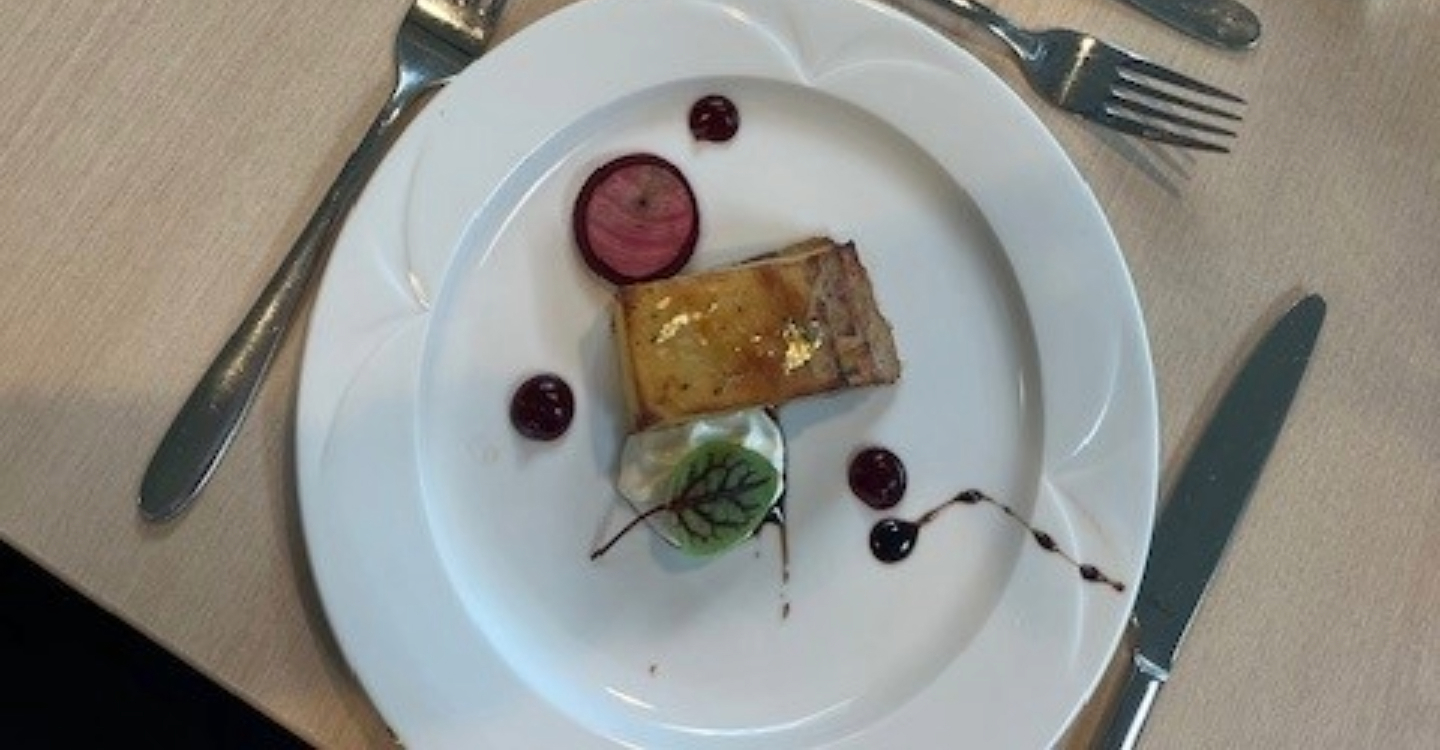 US Themed Fundraising Meal For Florida Bound Students CARA (5)