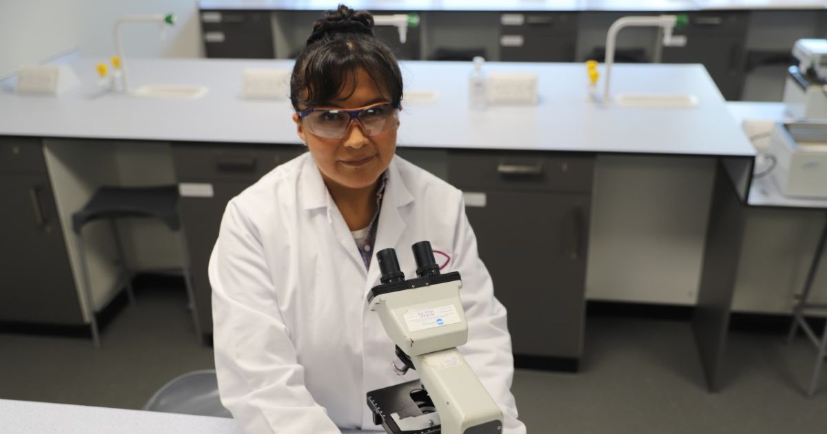 Ana Mendoza Cruz - Preparation for Laboratory Technician Work