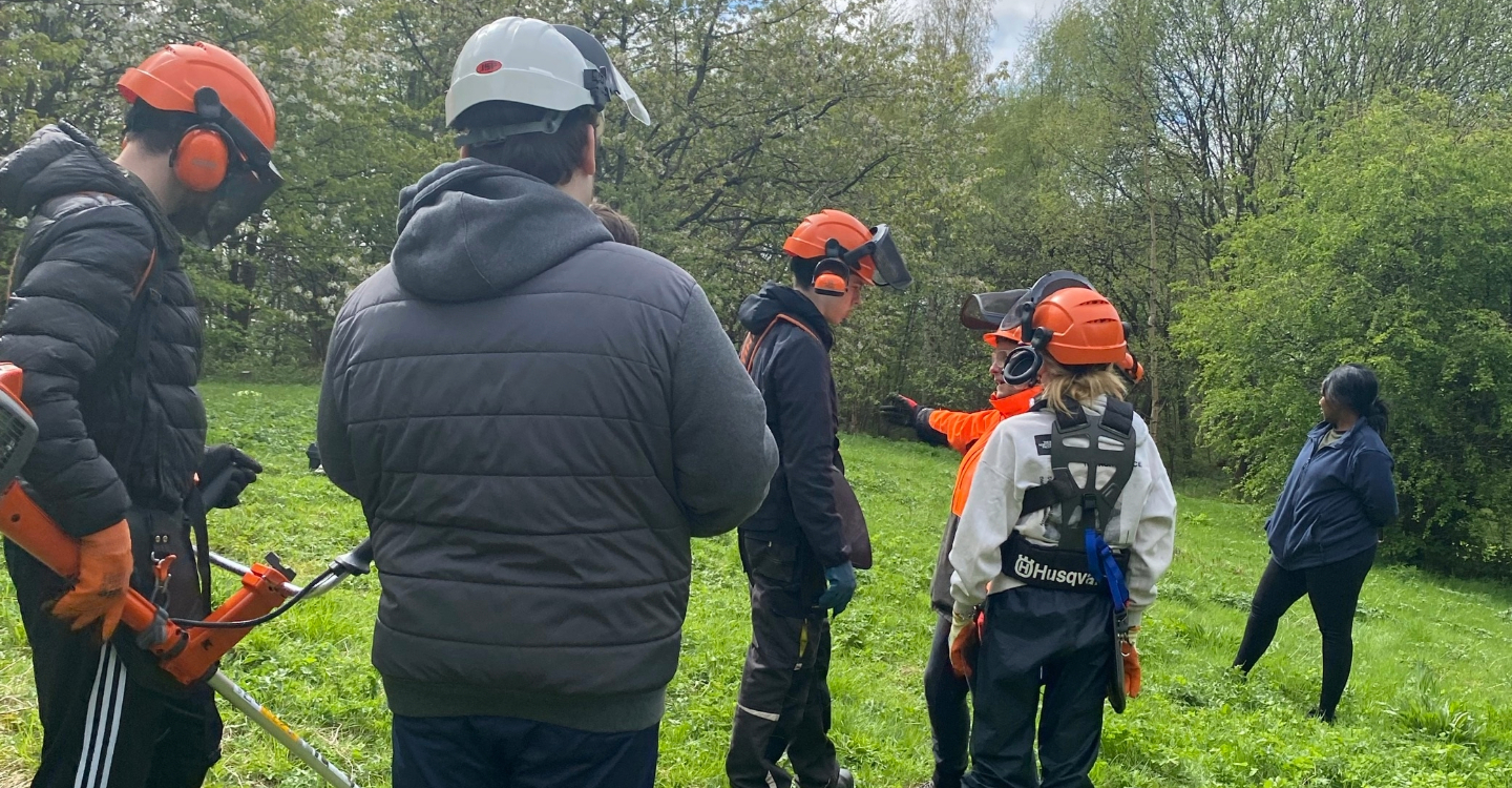 From Woodland Canopy To Hollyrood Canapés CARA (1)