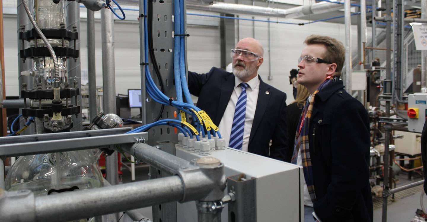 Scottish Secretary Visits Falkirk Campus CARA (7)