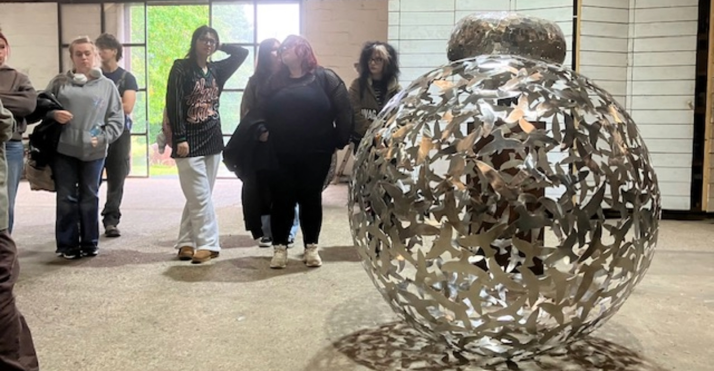 Art And Design Students ‘Ard At Work’ On New Sculptures CARA (5)