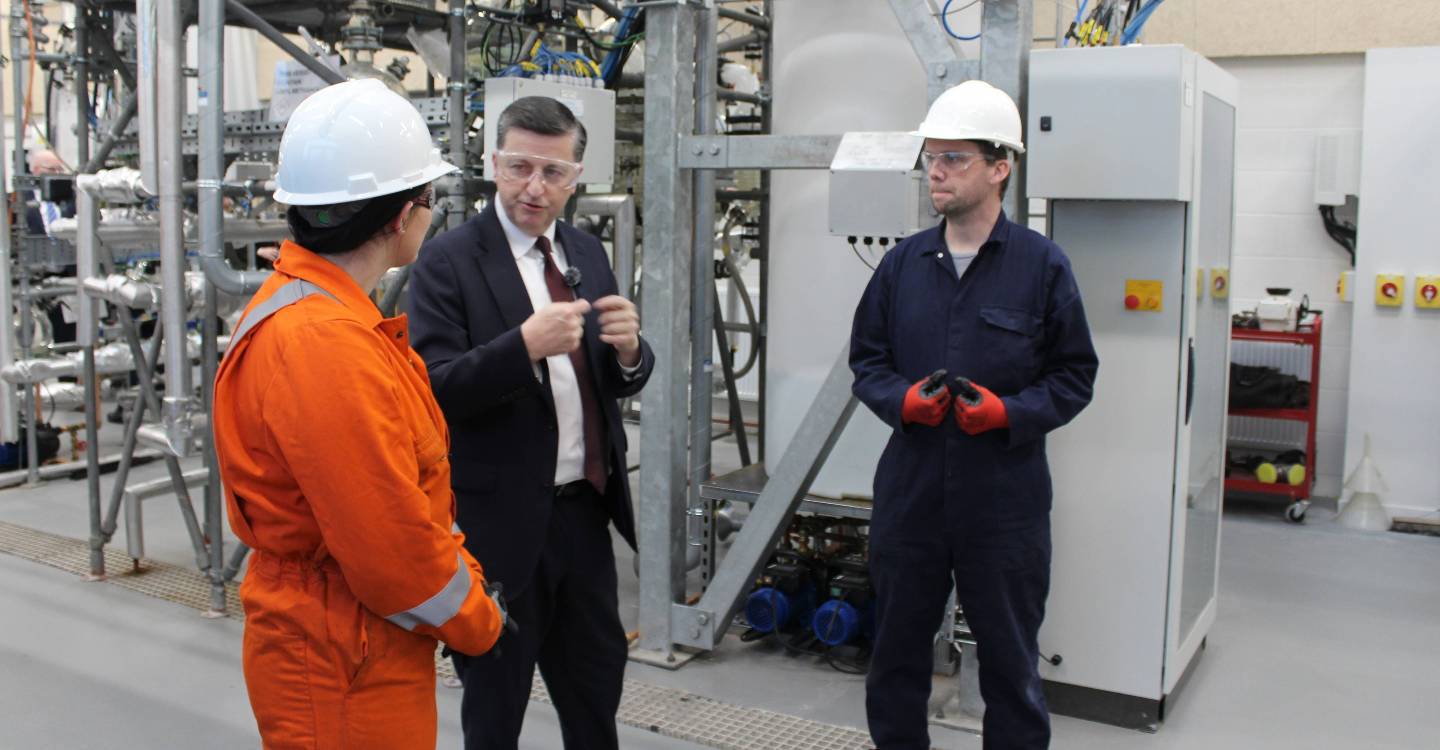 Scottish Secretary Visits Falkirk Campus CARA (10)