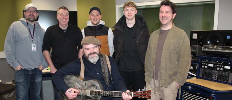 Iain’s blues brighten up Sound Production students’ games project