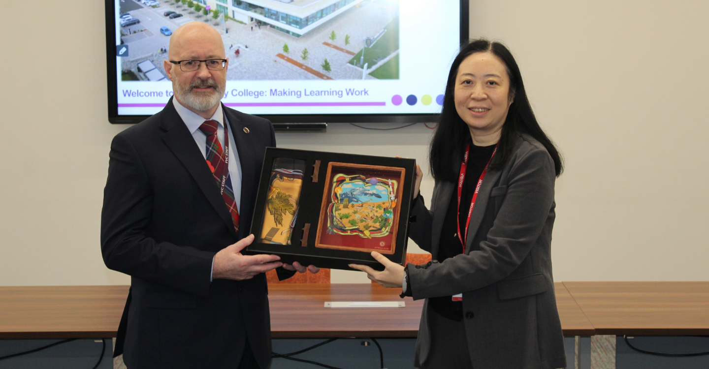 Second High Profile Chinese Delegation Visits College CARA (1)